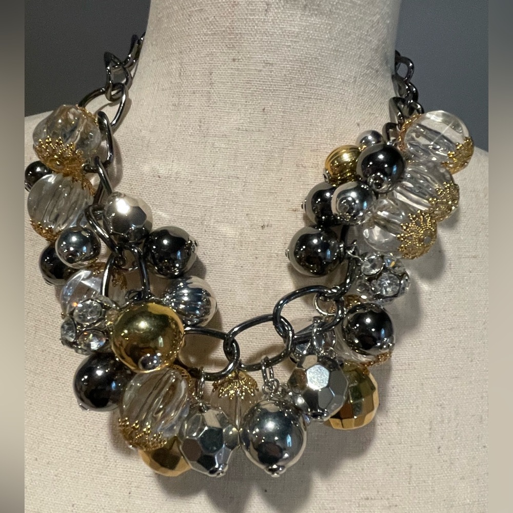 JOAN RIVERS CHUNKY BUBBLE BEAD NECKLACE ON GUNMETAL GRAY CHAIN